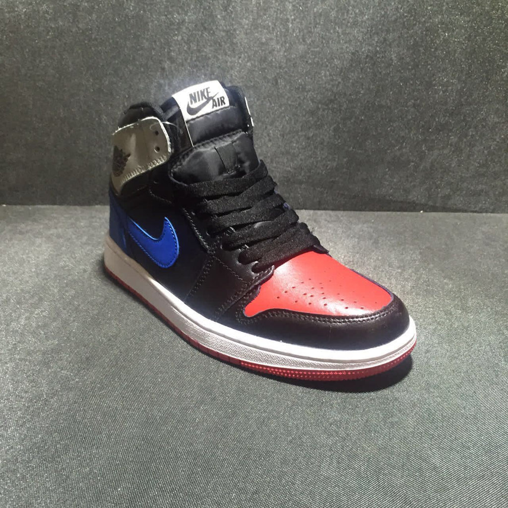 Jordan 1 High Three-Color Sneaker in Black, in Blue and Red - product image from the listing.