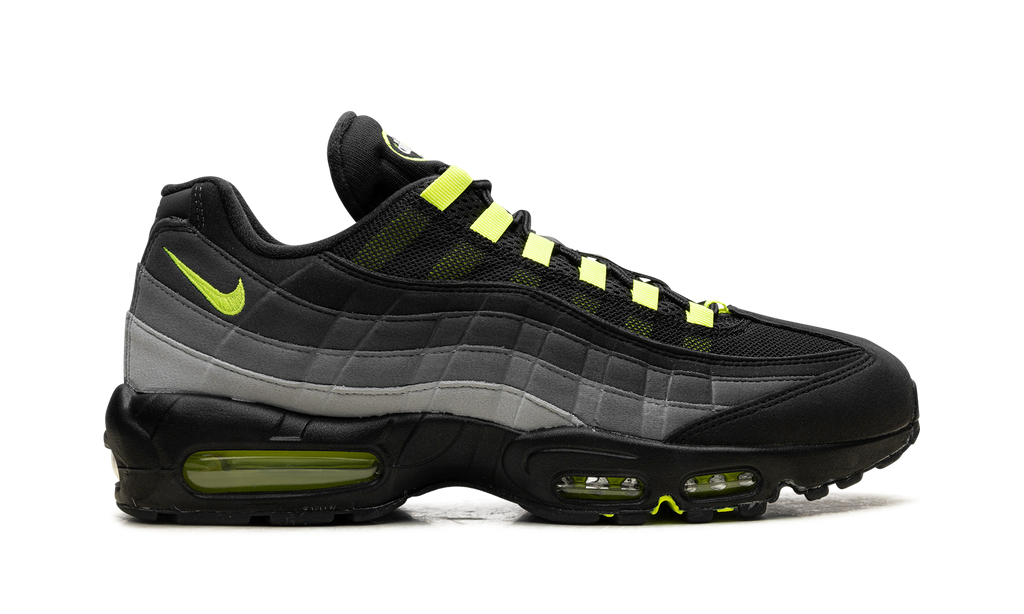 "Black Neon" Air Max 95 FV4710 001 - product image from the listing.