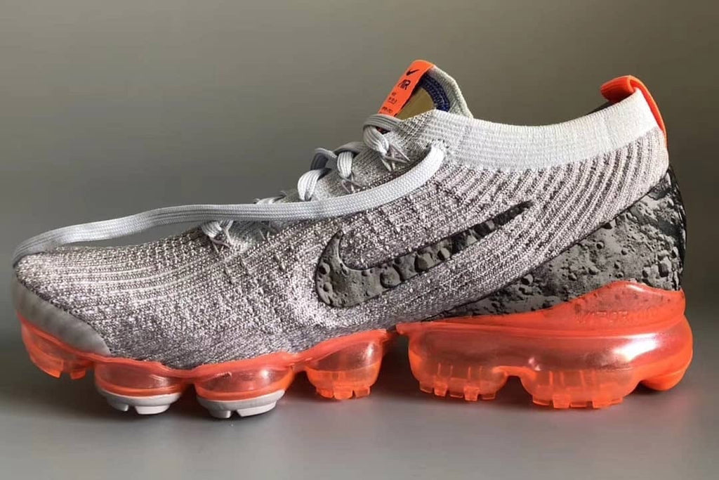 Nike Air VaporMax Flyknit 3 Shoes for Running AJ6900-106 - product image from the listing.