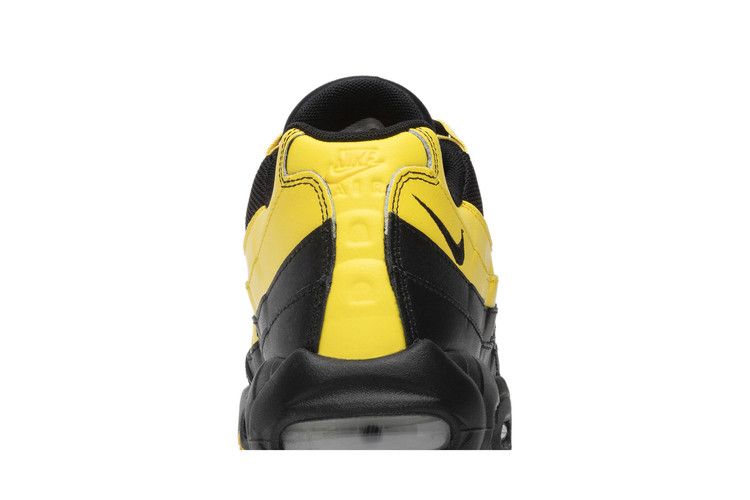 Frequency Pack - Nike Air Max 95 - product image from the listing.