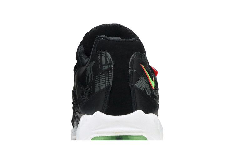 Nike Air Max 95 Worldwide Pack in Black - product image from the listing.