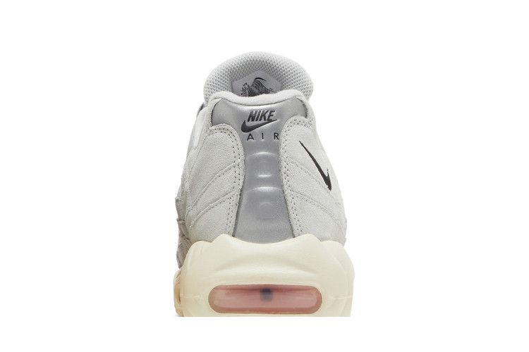 Grey Fog Pink Foam - Nike Air Max 95 - product image from the listing.