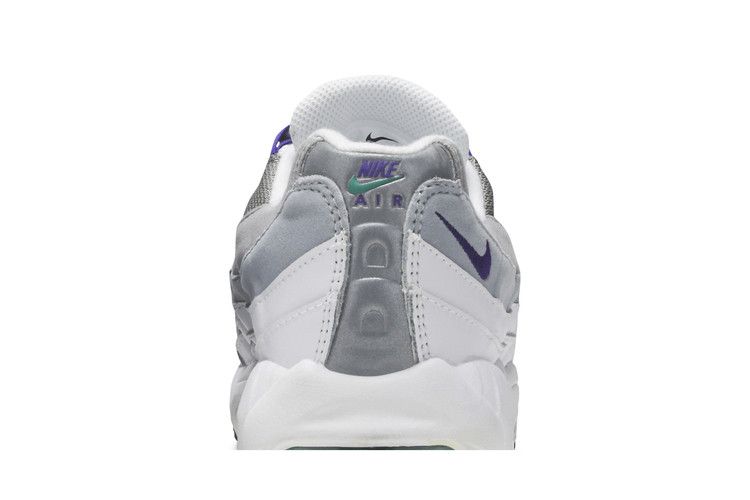 Women's Nike Air Max 95 Grape (2018) - product image from the listing.