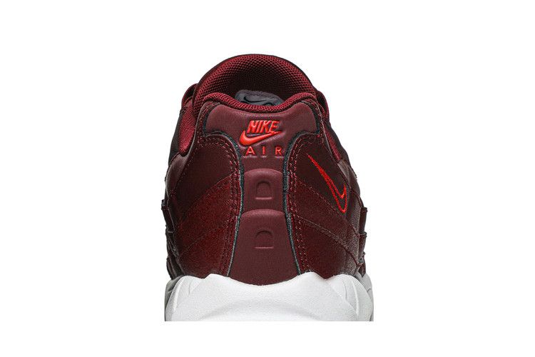 Women's Nike Air Max 95 Team Red - product image from the listing.