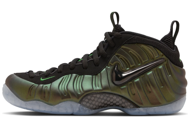 "Pine Green" Nike Air Foamposite Pro Sneakers - product image from the listing.