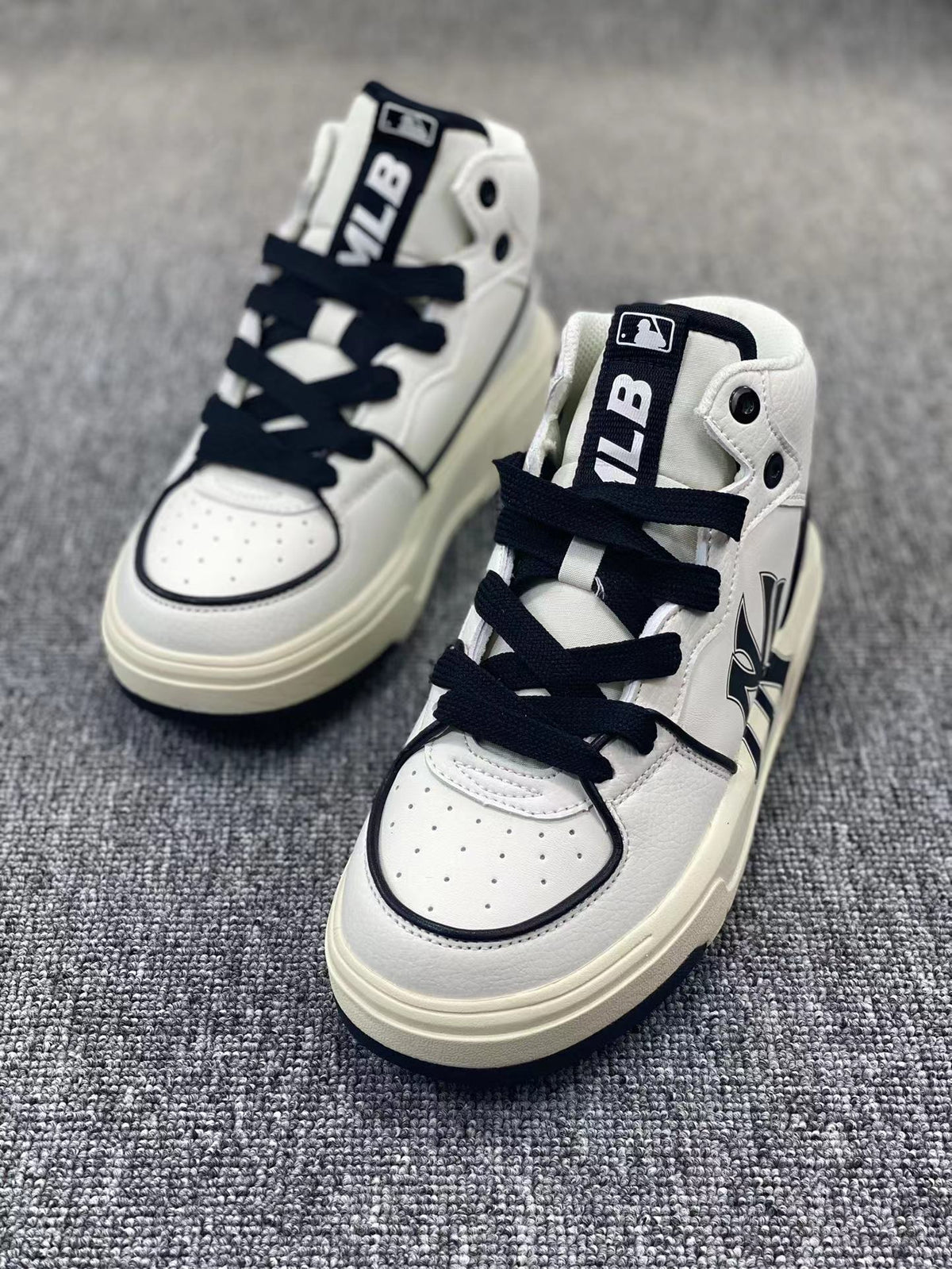 MLB Graphic Trainers in Assorted Styles - product image from the listing.