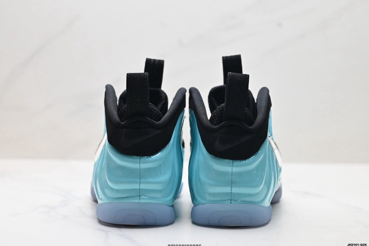 Nike Air Foamposite One Penny Hardaway in Black Light Blue - product image from the listing.