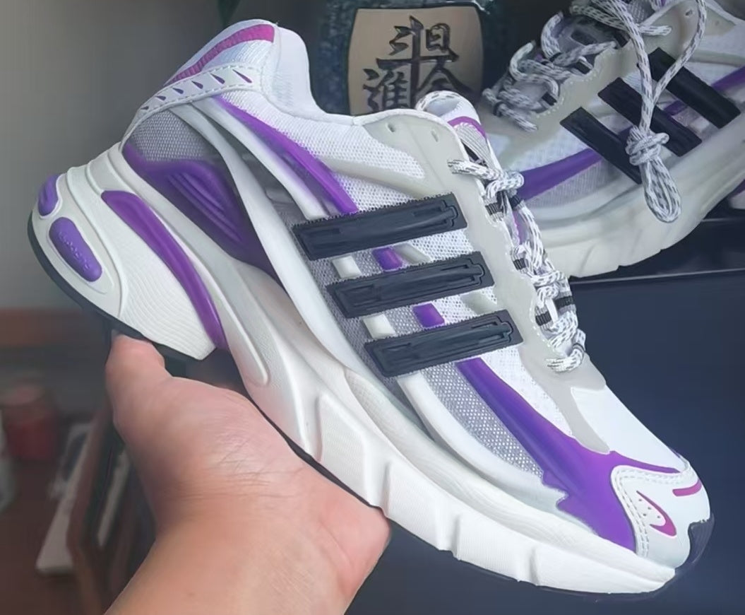 Nike White and Purple Running-Style Trainers - product image from the listing.