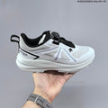 DESCENTE LAVITATE 3.0 WIRE GTX Low-Cut Sneakers - product image from the listing.