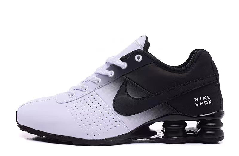 Nike Shox Deliver 809 Trainers - product image from the listing.