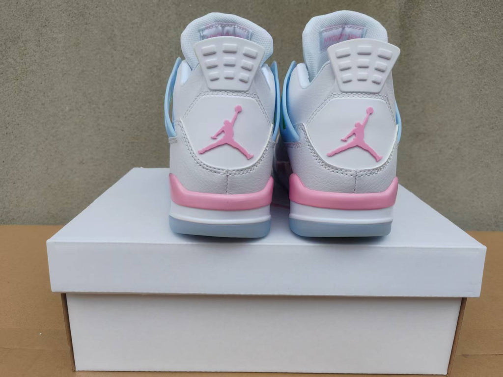Valentine's Day - Air Jordan 4 GS - product image from the listing.
