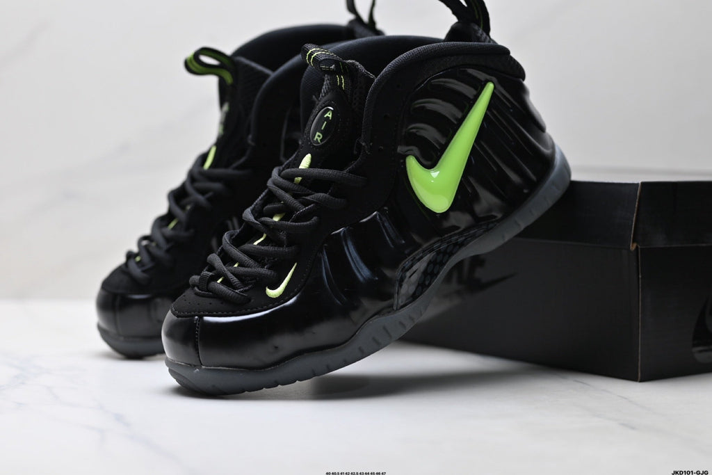 Nike Air Foamposite One Penny Hardaway Sneakers in Black Volt - product image from the listing.
