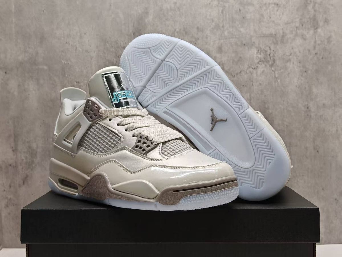 "Cool Grey" Air Jordan 4 Retro Cool Grey/Chrome/Dark Charcoal/Varsity Maize - product image from the listing.