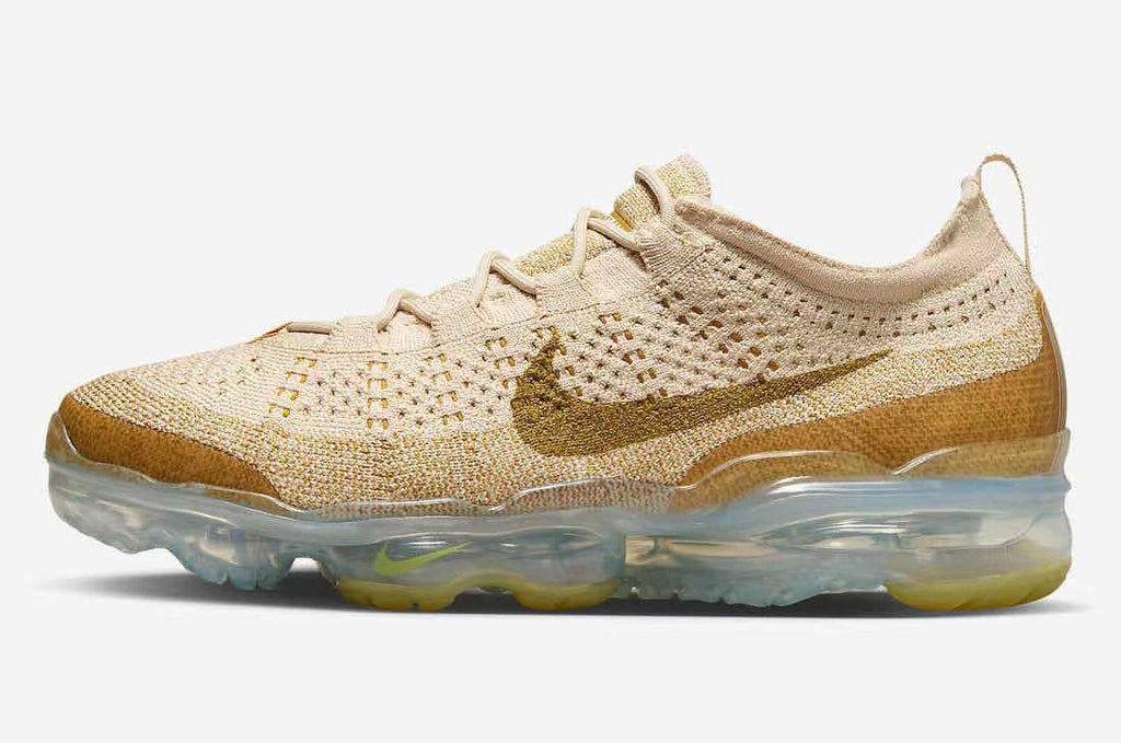 Nike Air VaporMax 2023 Flyknit Trainers - product image from the listing.