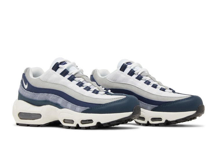 Recraft Midnight Navy (GS) - Nike Air Max 95 - product image from the listing.