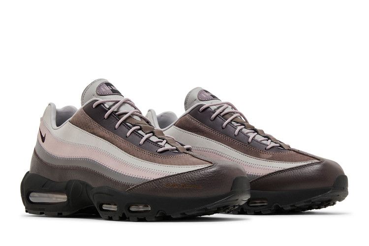 A Ma Maniére While You Were Sleeping - Nike Air Max 95 SP - product image from the listing.