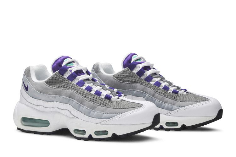 Women's Nike Air Max 95 Grape (2018) - product image from the listing.