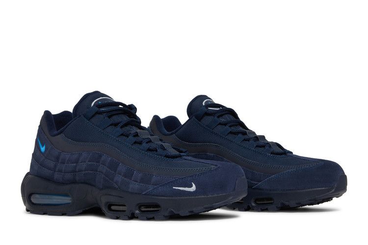 Nike Air Max 95 Obsidian Light Photo in Blue - product image from the listing.