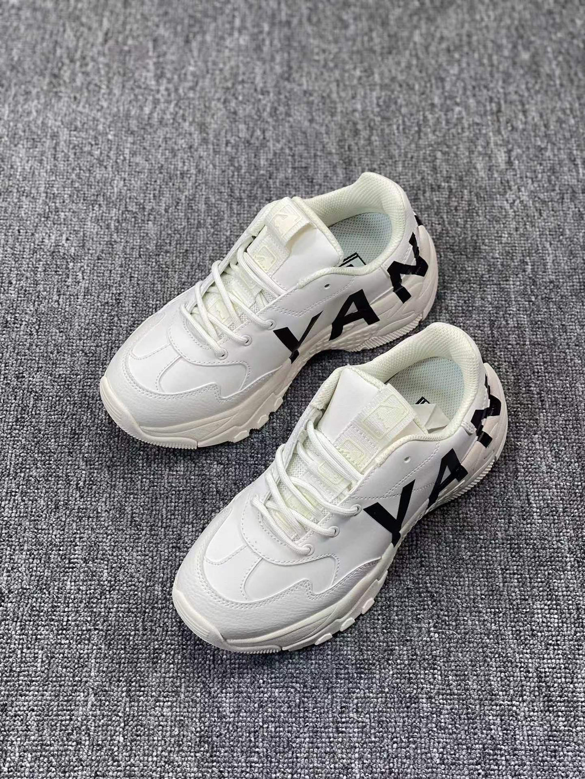 White Chunky Letter-Detail Low-Cut Sneakers - product image from the listing.