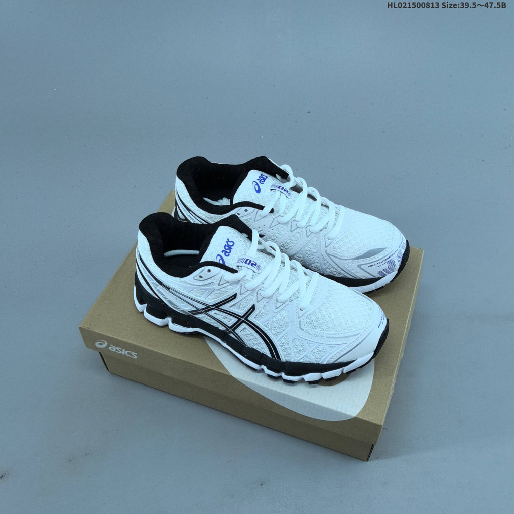 ASICS UB9-S GEL-KAYANO 20 Sneakers in White - product image from the listing.