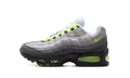 "Big Bubble Neon - 2025/2026" Air Max 95 OG GS HF7054 050 - product image from the listing.