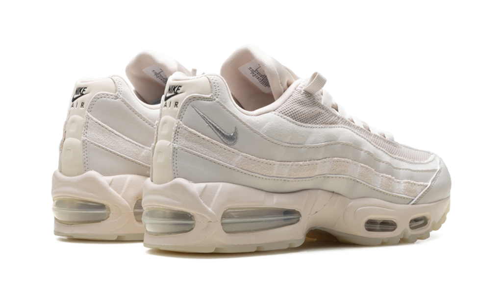 Women's Air Max 95 "Soft Pearl" IB6396 101 - product image from the listing.