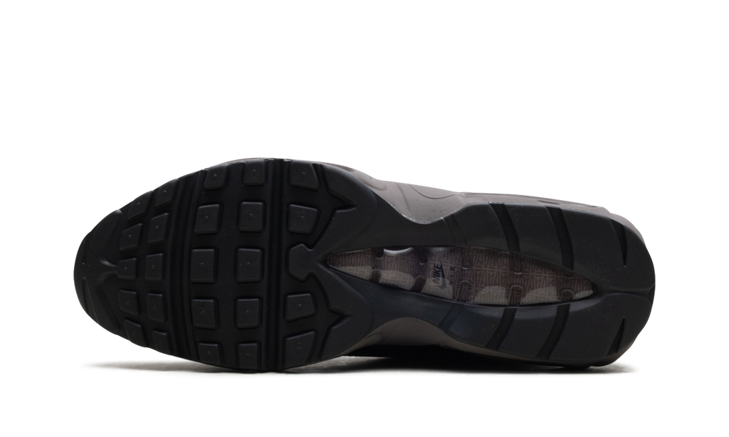 "A Ma Maniére - Hand Wash Cold" Air Max 95 FZ8743 201 - product image from the listing.
