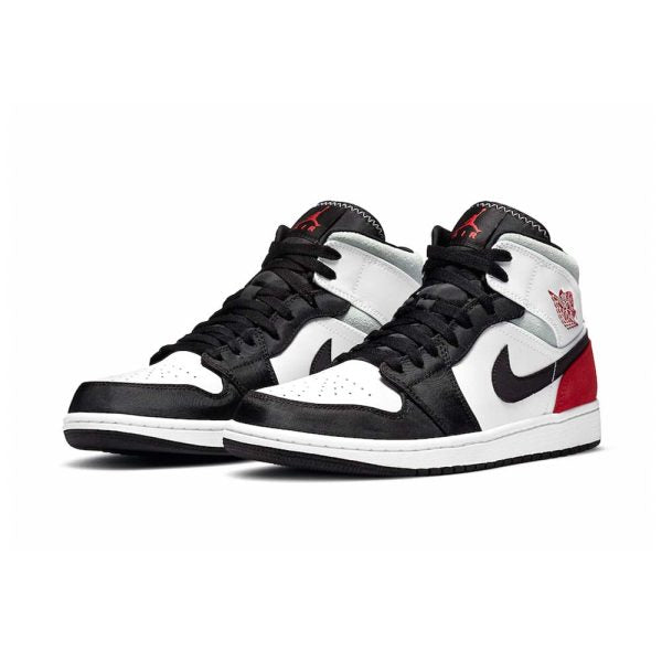 "Red Black Toe" Air Jordan 1 Mid SE - product image from the listing.