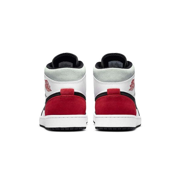 "Red Black Toe" Air Jordan 1 Mid SE - product image from the listing.