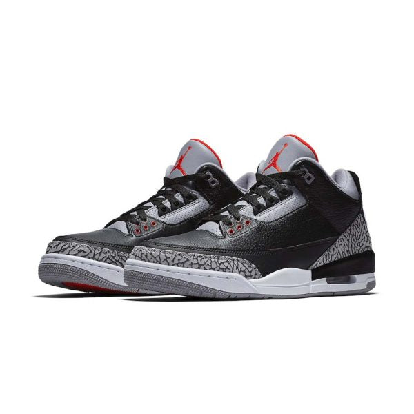 "Black Cement" Air Jordan 3 Retro OG 2018 - product image from the listing.