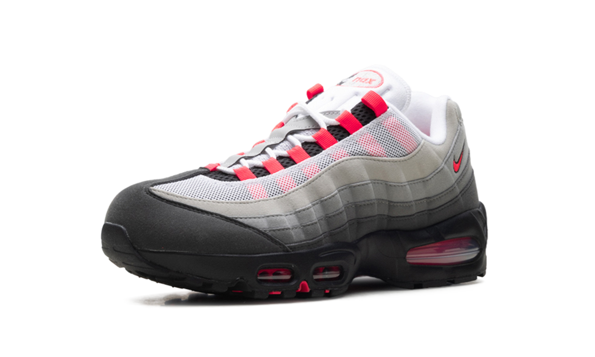 "Big Bubble Solar Red 2.0 (2025)" Air Max 95 IM7410 001 - product image from the listing.