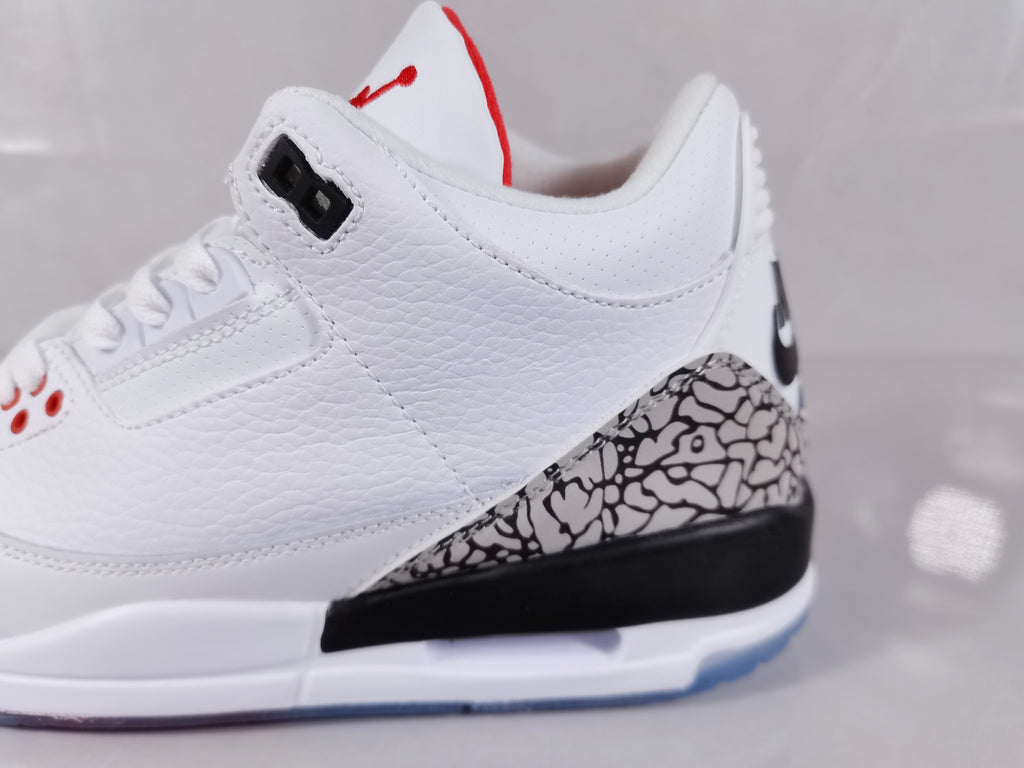 White Red Sneakers with Elephant Print - Air Jordan 3 Retro - product image from the listing.
