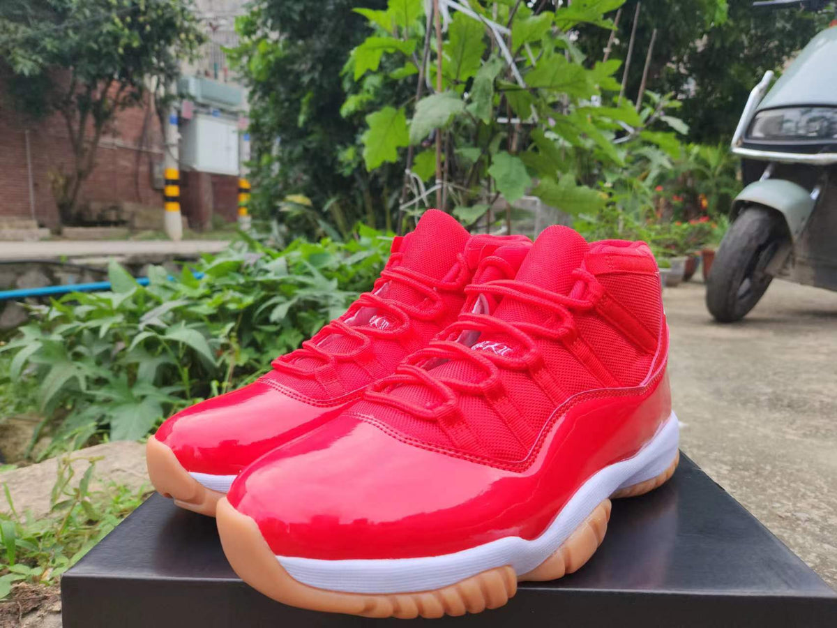 Air Jordan 11 Retro in Red - product image from the listing.