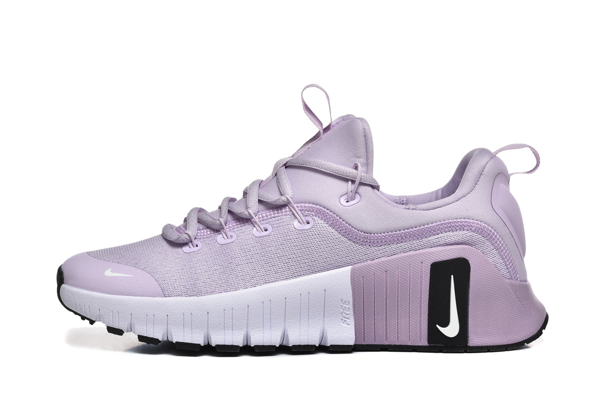 Nike Free Metcon 5 Trainers in Lavender - product image from the listing.