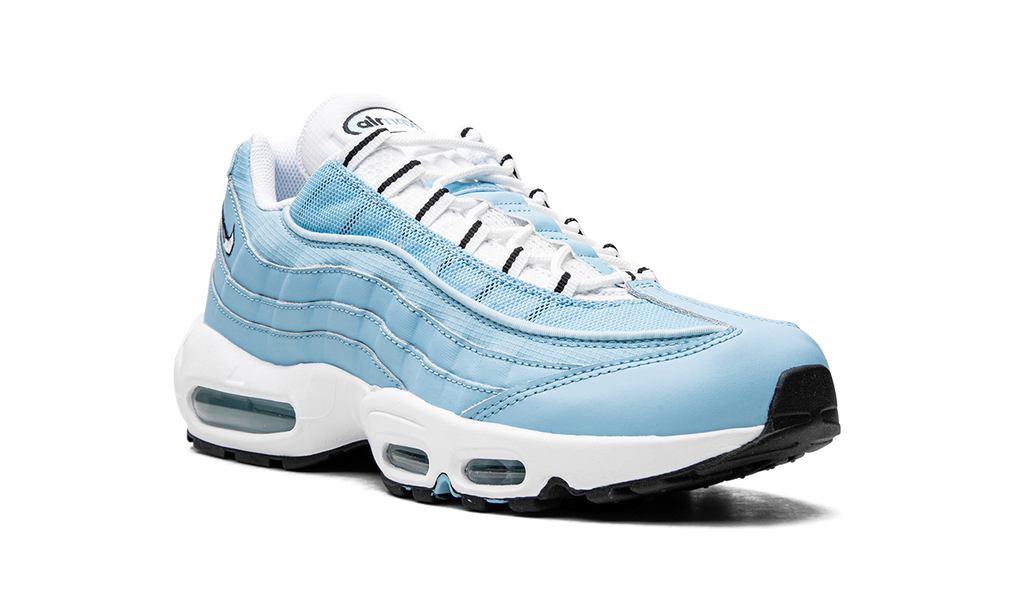 "University Blue" Air Max 95 DZ4395 400 - product image from the listing.
