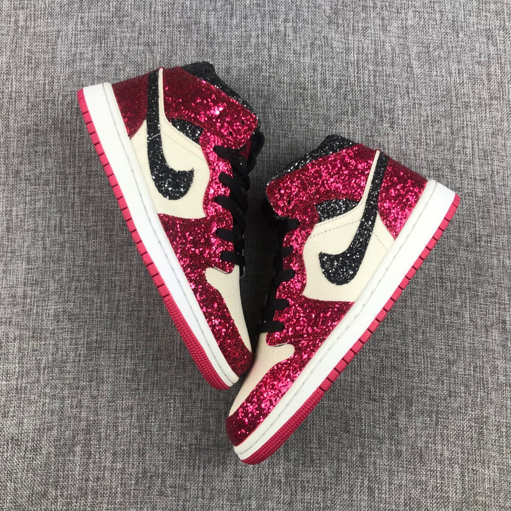 Air Jordan 1 Mid Chicago Starfish Sneakers, in Red and Black - product image from the listing.