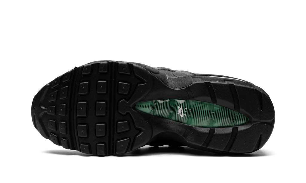 Women's AIR MAX 95 NEXT NATURE "Stadium Green" DH8015 002 - product image from the listing.