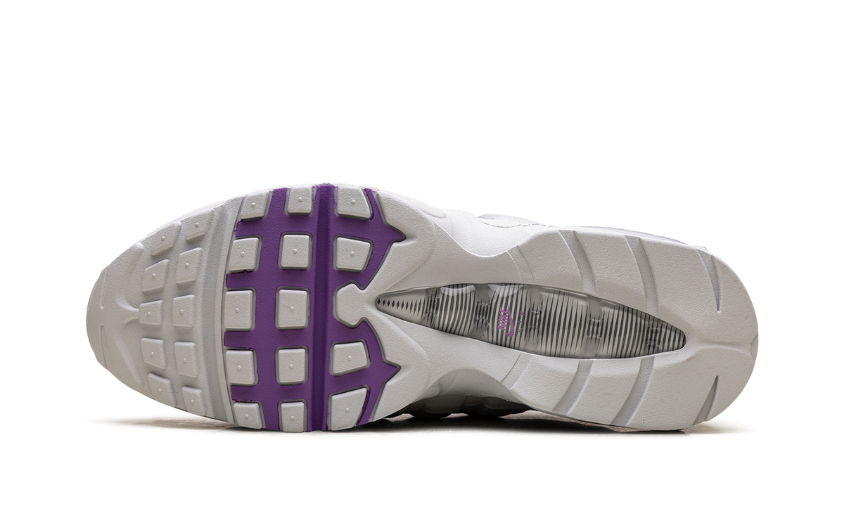 "Big Bubble Photon Dust Bright Violet" Air Max 95 OG HM4740 012 - product image from the listing.