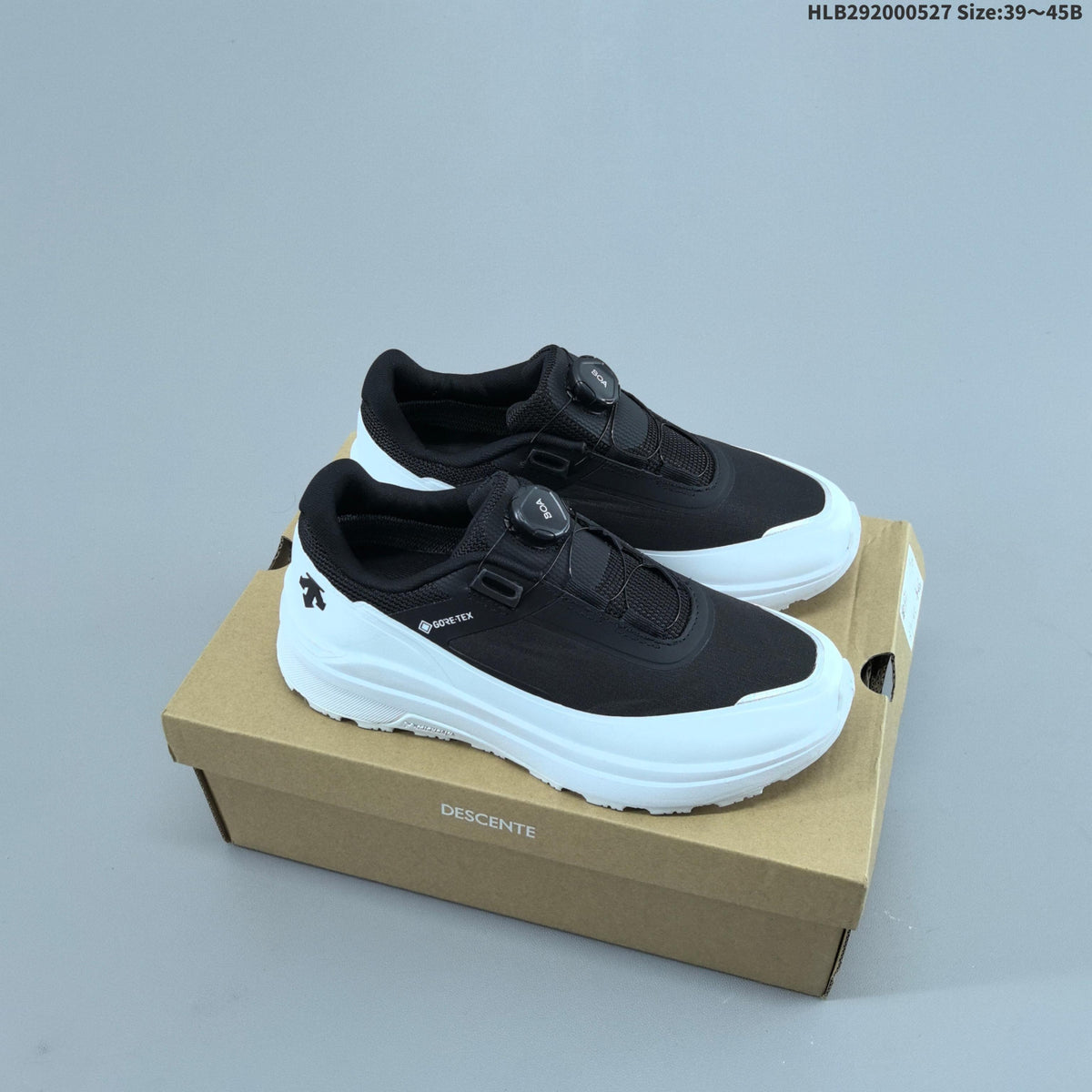 DESCENTE DUALIS PRIME WIRE 2.0 GORE-TEX Trail Footwear - product image from the listing.