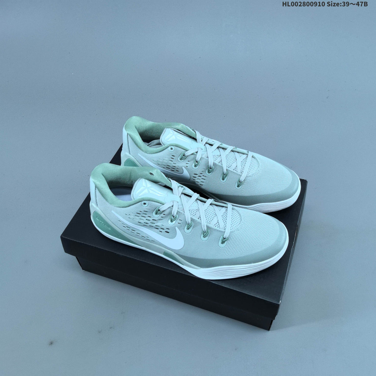 "Steam" Nike Kobe 9 Elite Low EM Basketball Shoes - product image from the listing.