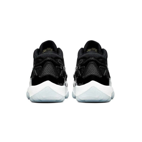 "Space Jam" Air Jordan 11 Retro Low IE - product image from the listing.