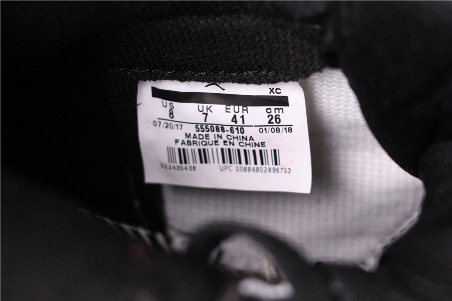 Air Jordan 1 High Bred Toe in Black Red White 555088-610 - product image from the listing.