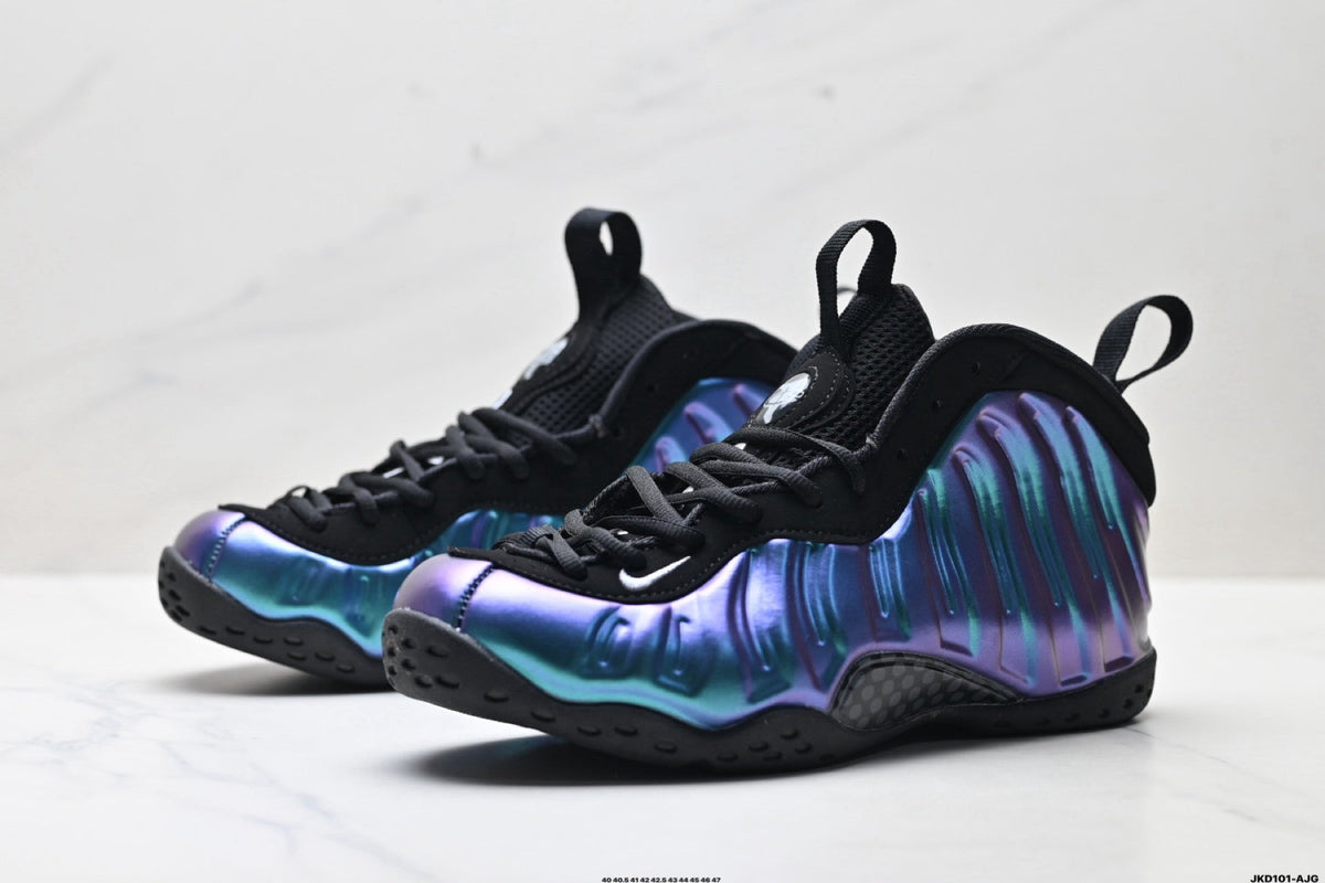 Nike Air Foamposite One Penny Hardaway Iridescent Trainers - product image from the listing.