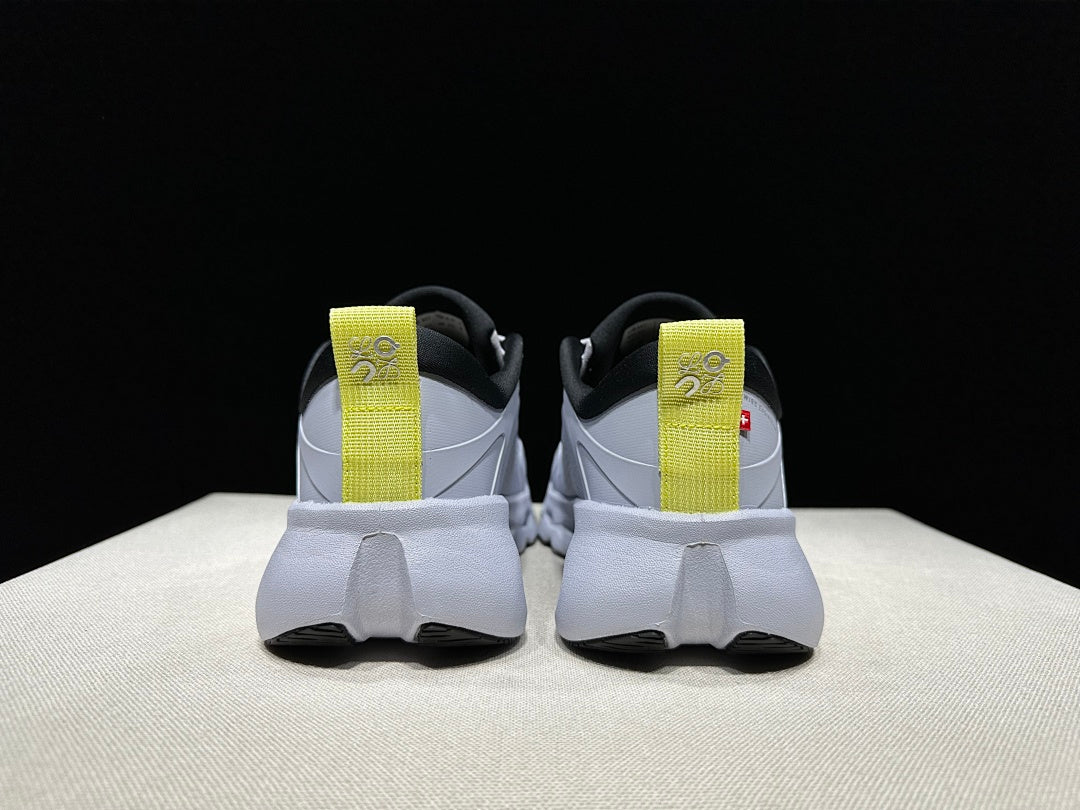 Light Purple On x Loewe Cloudventure 3.0 Sneakers - product image from the listing.