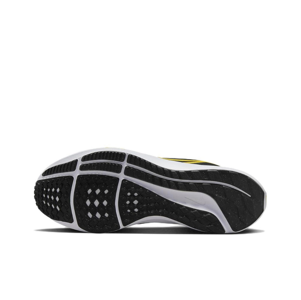 Nike Air Zoom Pegasus 39 Running Shoes in Black Yellow DH4072-002 - product image from the listing.