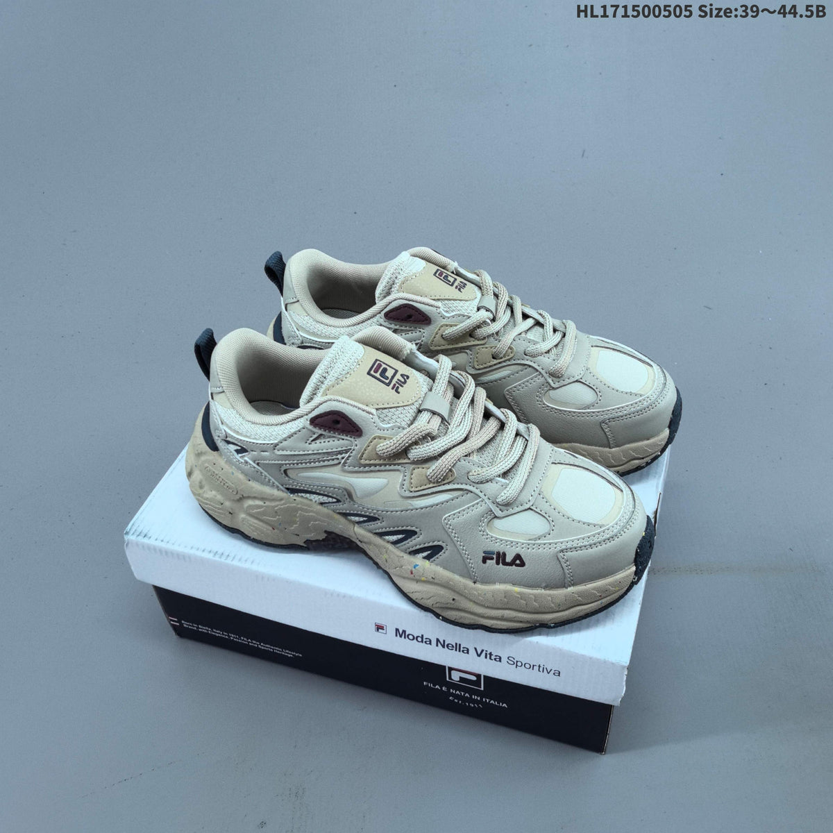 FILA FERN Low-Cut Sneakers F12M331101 - product image from the listing.