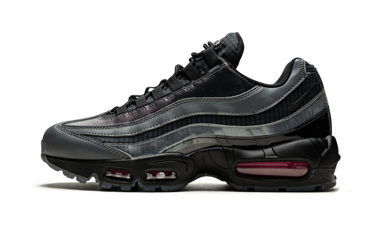 "Ember Glow" Air Max 95 Lv8 AO2450 001 - product image from the listing.