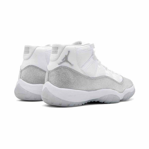 "METALLIC SILVER" Air Jordan 11 Retro - product image from the listing.