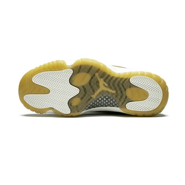 "Neutral Olive" Air Jordan 11 Retro - product image from the listing.