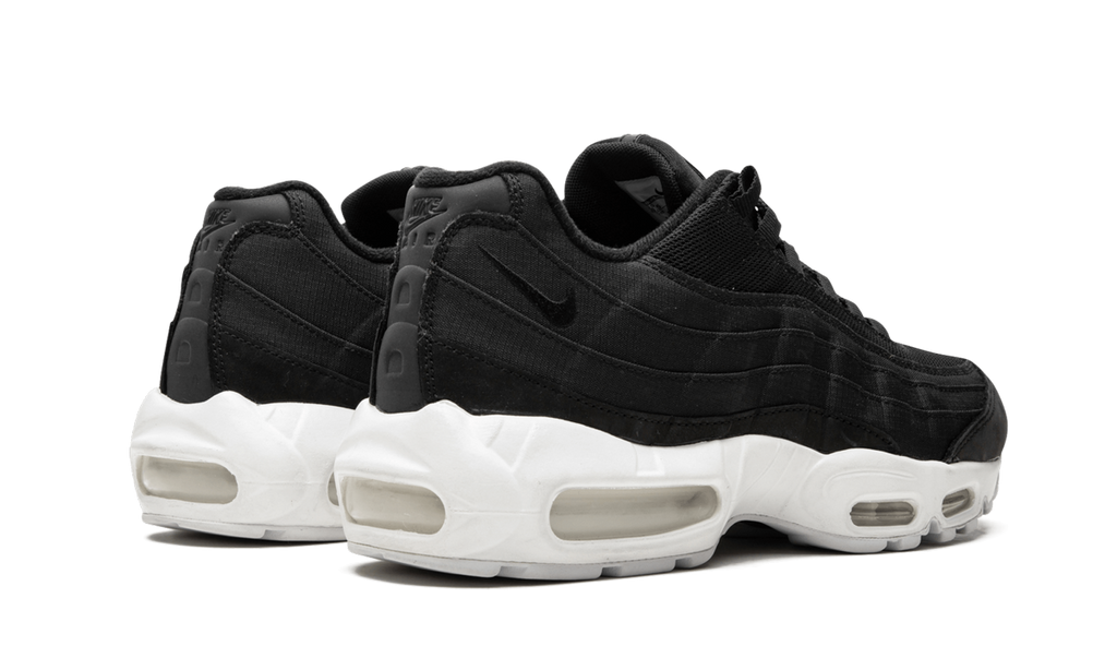 "Stussy - Black" Air Max 95 834668 001 - product image from the listing.